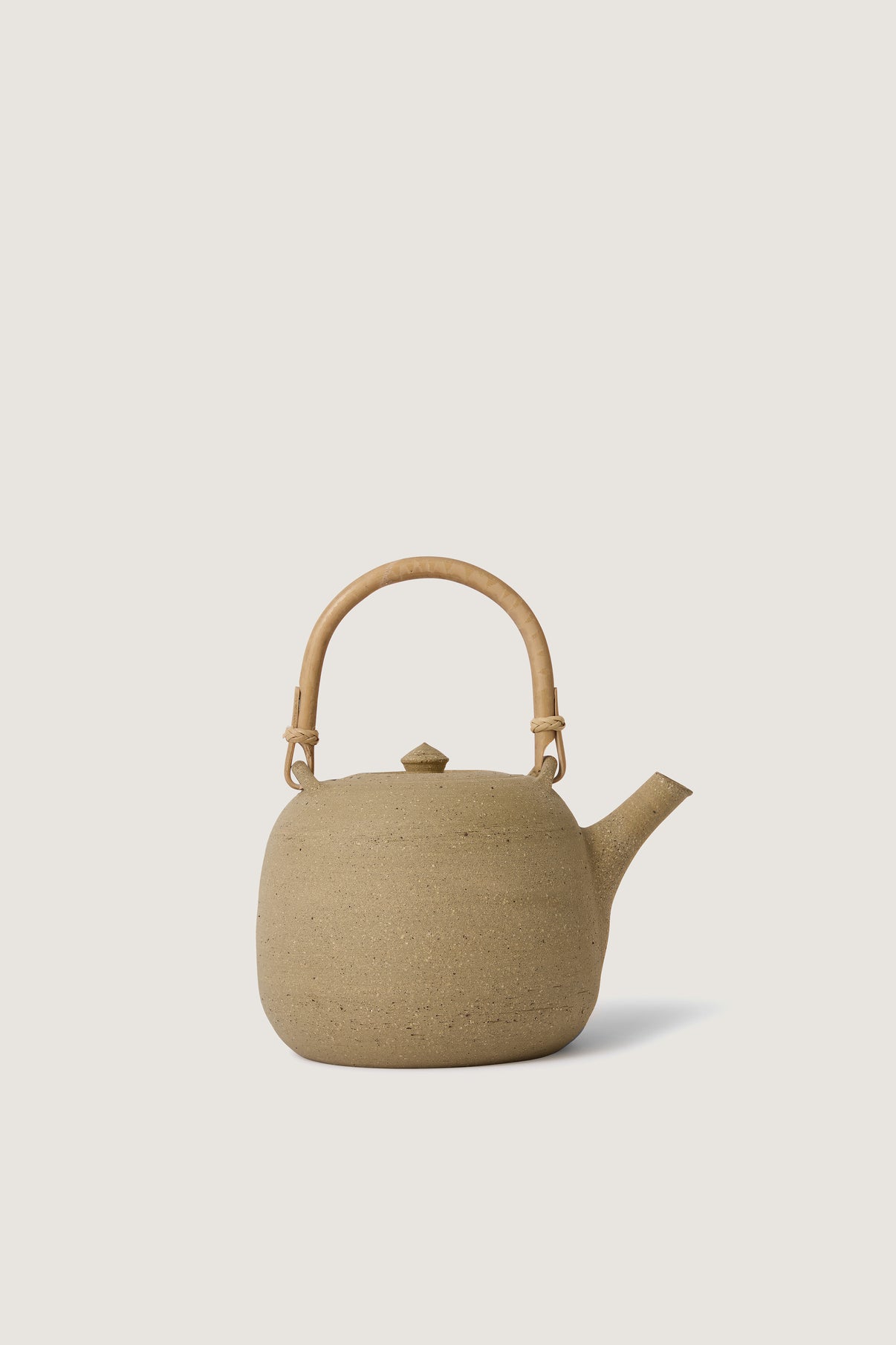 ATELIER BEIGE PIERRE CULOT TEAPOT vue 1